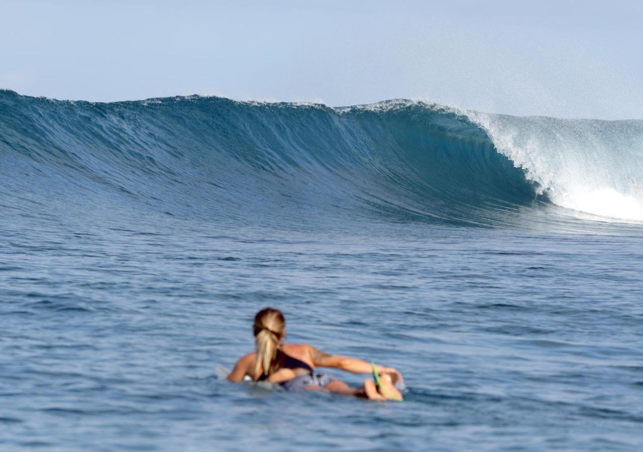Katiet Beach Resort Mentawai Lances Right Hts Ngoại thất bức ảnh
